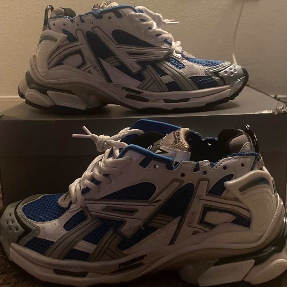 Blue/white Balenciaga runners